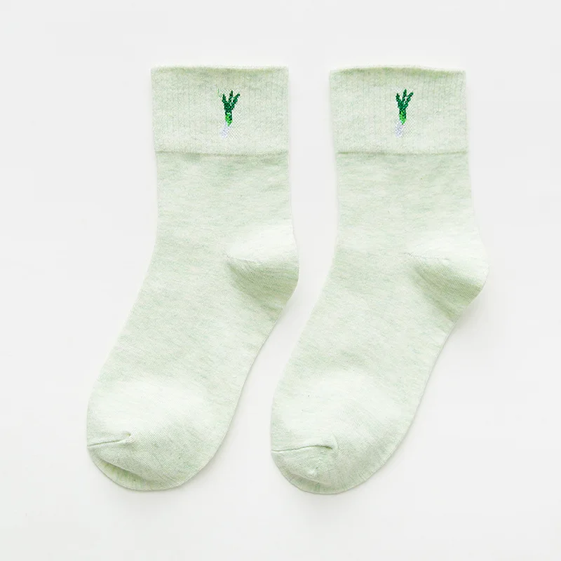 

New Women Warm Soft Autumn Winter Socks Japanese Style Cartoon Small Animal Tube Socks Girls Cute Bear Mouse Fox Rabbit Sokken