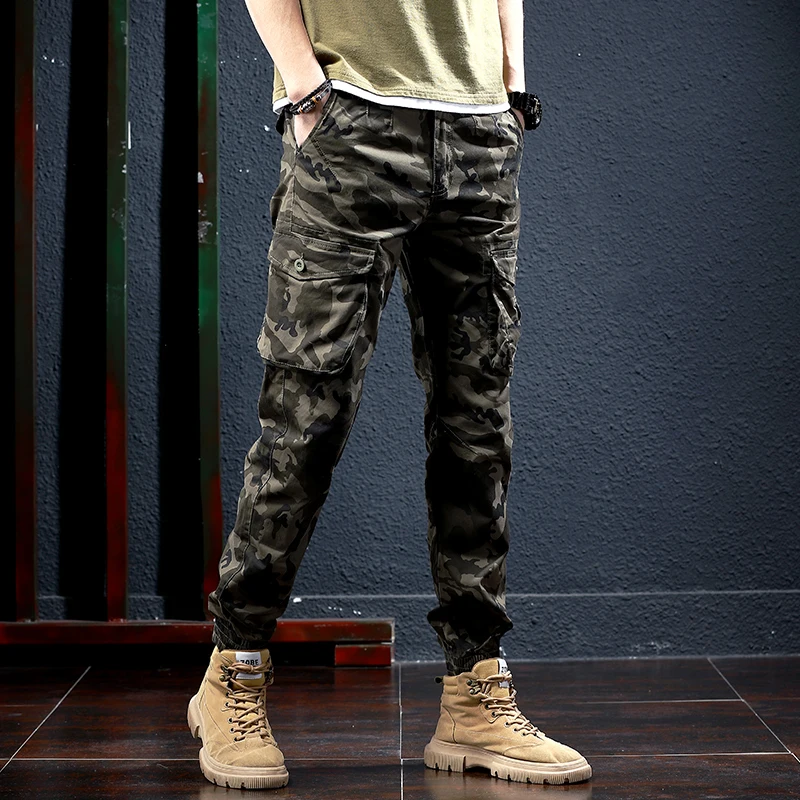 Streetwear Fashion Men Jeans Slim Fit Big Pocket Designer Casual Cargo Pants Men Overalls Military Camouflage Hip Hop Joggers