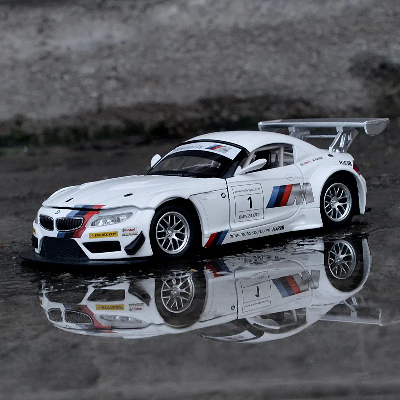 Литая в масштабе 1:24 модель автомобиля TheBMW Z4 GT3 из металлического сплава роскошная