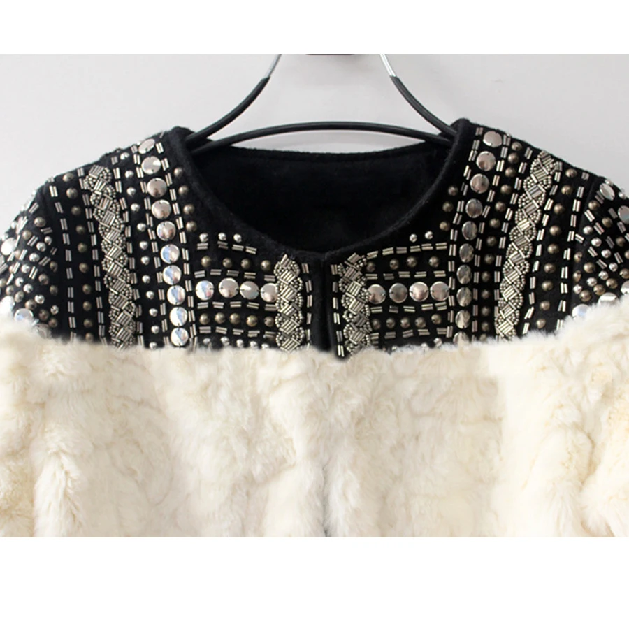 Женское пальто из искусственного меха теплое ручной работы с бусинами