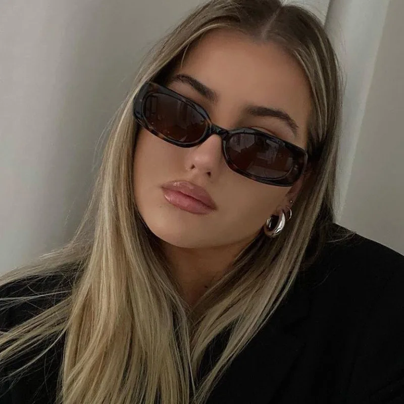 

2021 New Fashion Oval Sunglasses Women Men White Black Lattice Shades for Women Vintage For Lady Sun Glasses Classic UV400