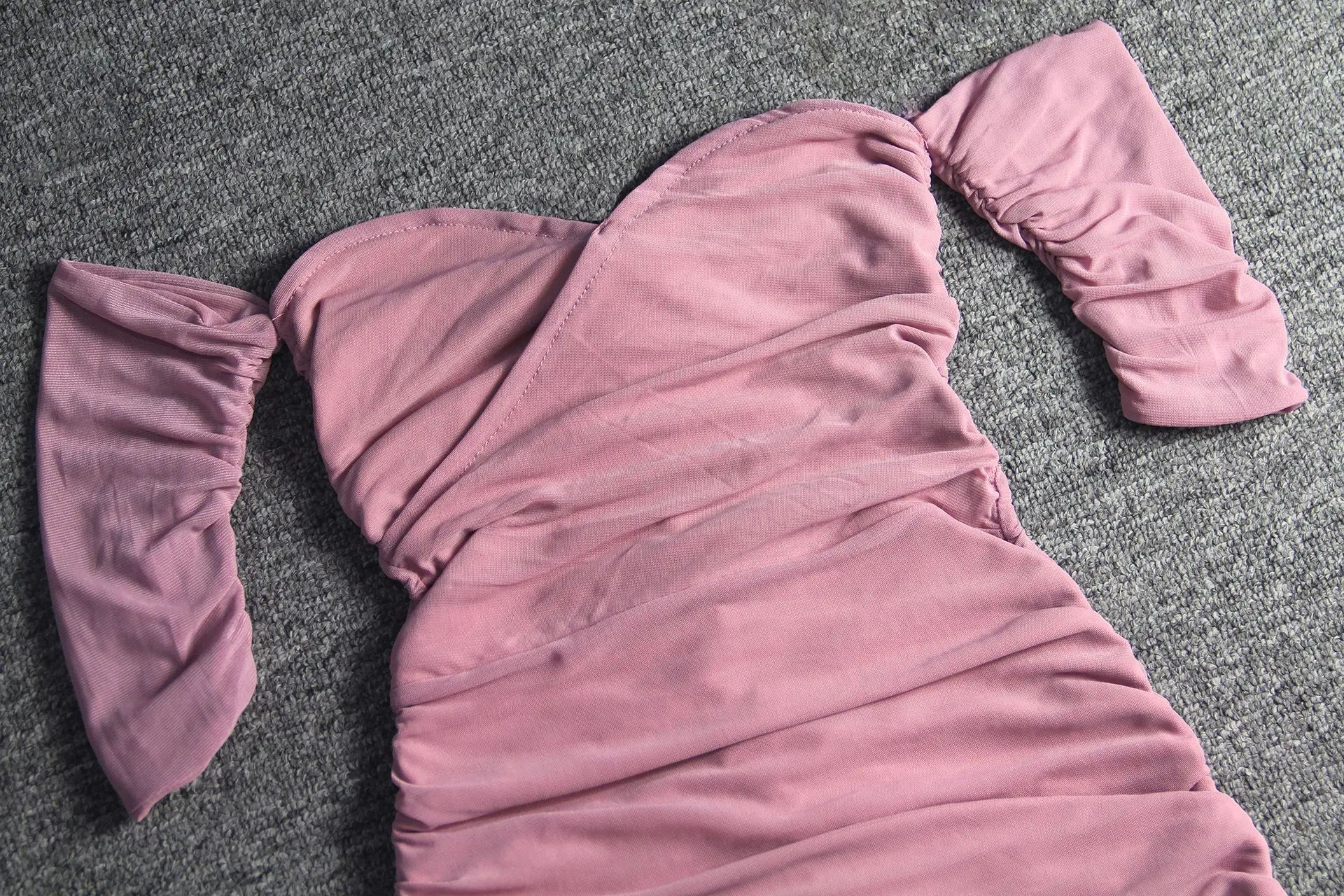 Женское длинное Замшевое платье Fantoye плиссированное облегающее с открытыми