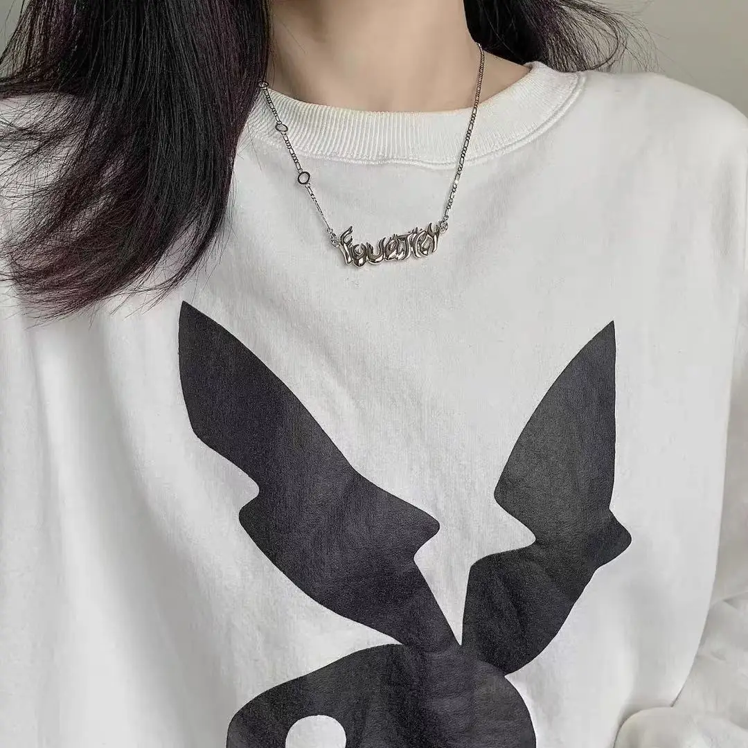 

Flame color matching totem collarbone necklace