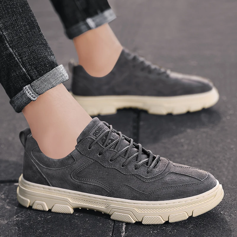 

Outdoor Fashion Men Flats Fashion Leather British Style Men Leather Shoes Slip On Male Casual Sneakers