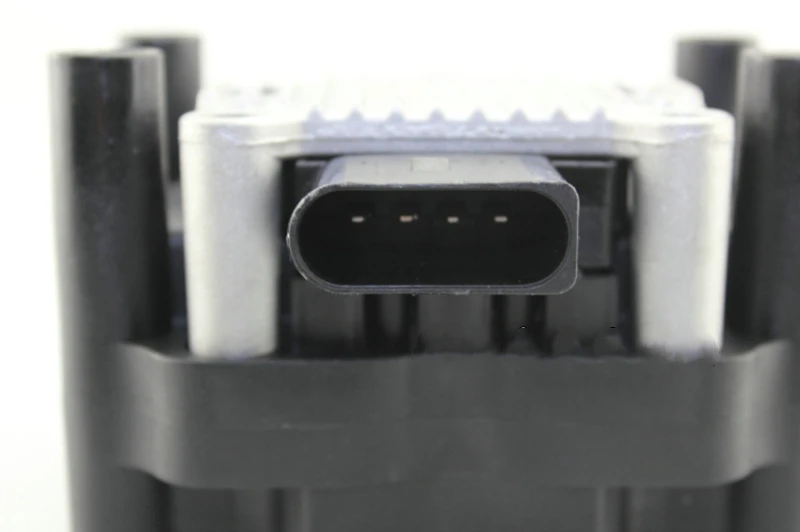 Катушка зажигания двигателя для FAW Besturn B50 VW Golf 4/6 Beetle 032905106 (пожалуйста сообщите