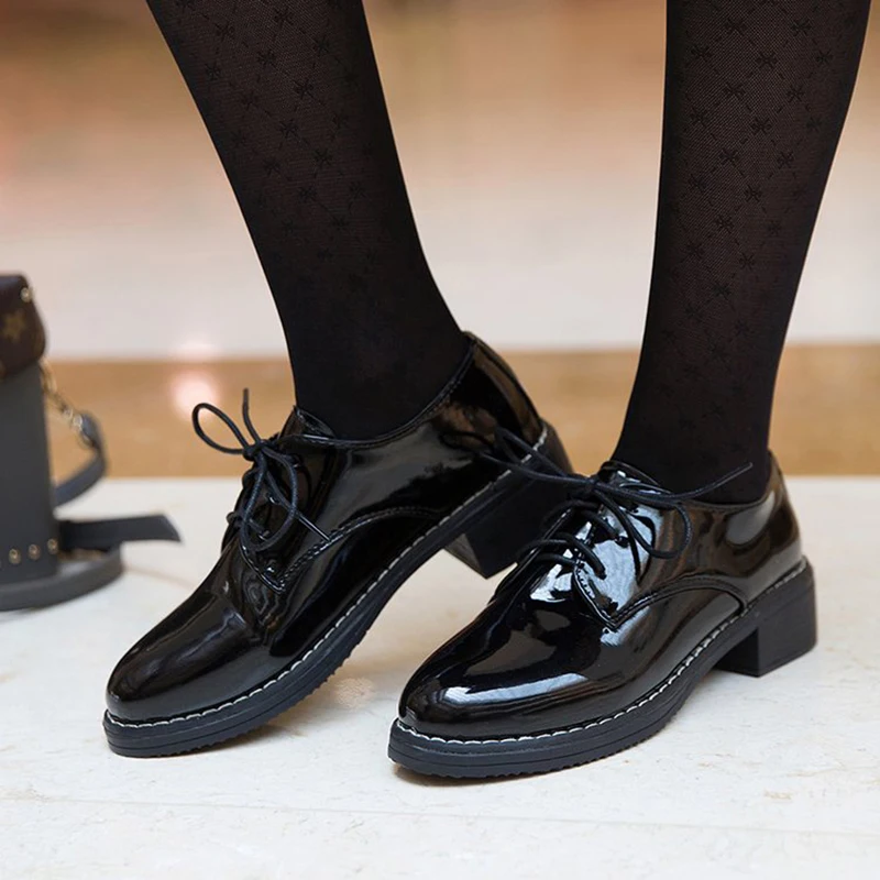 

Women's Flat Shoes New English Oxford Shoes Casual Lace-up Crawler Zapatos Mujer All-match Middle Heel Retro Thick Heel Black