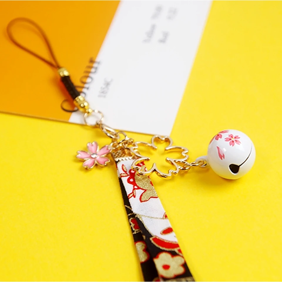 Милый японский манэки нэко Сакура колокольчик брелок с вишневым ремешком
