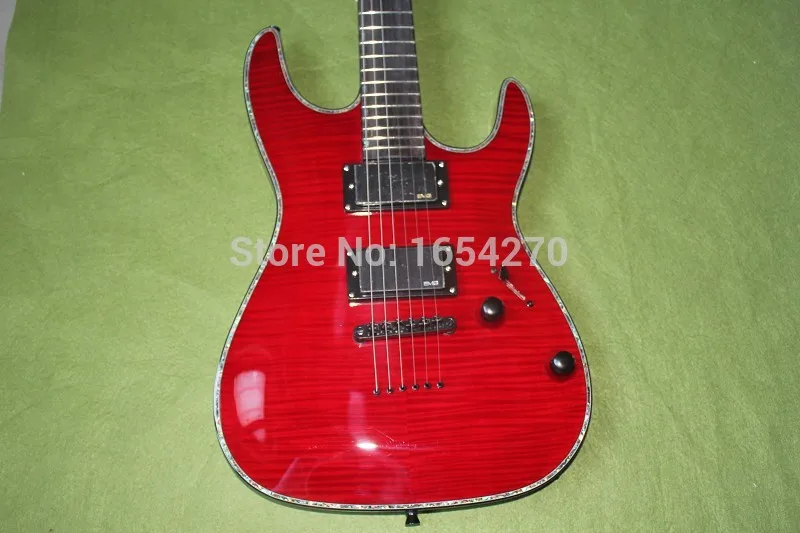 Классическая гитара красная пронизывающая конструкция корпуса 150604