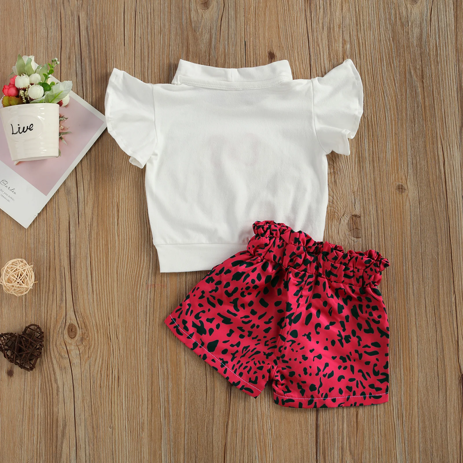 

Fashion Kids Girls 1T-6T Clothes Sets Letter Ruffles Fly Sleeve T Shirts Tops Leopard Shorts 2pc