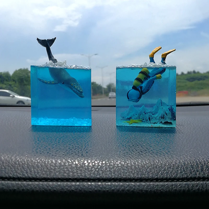 [TML] Handicraft creative gifts marine ornaments sea Diver fish tank night light Car accessories model adult gift | Игрушки и хобби