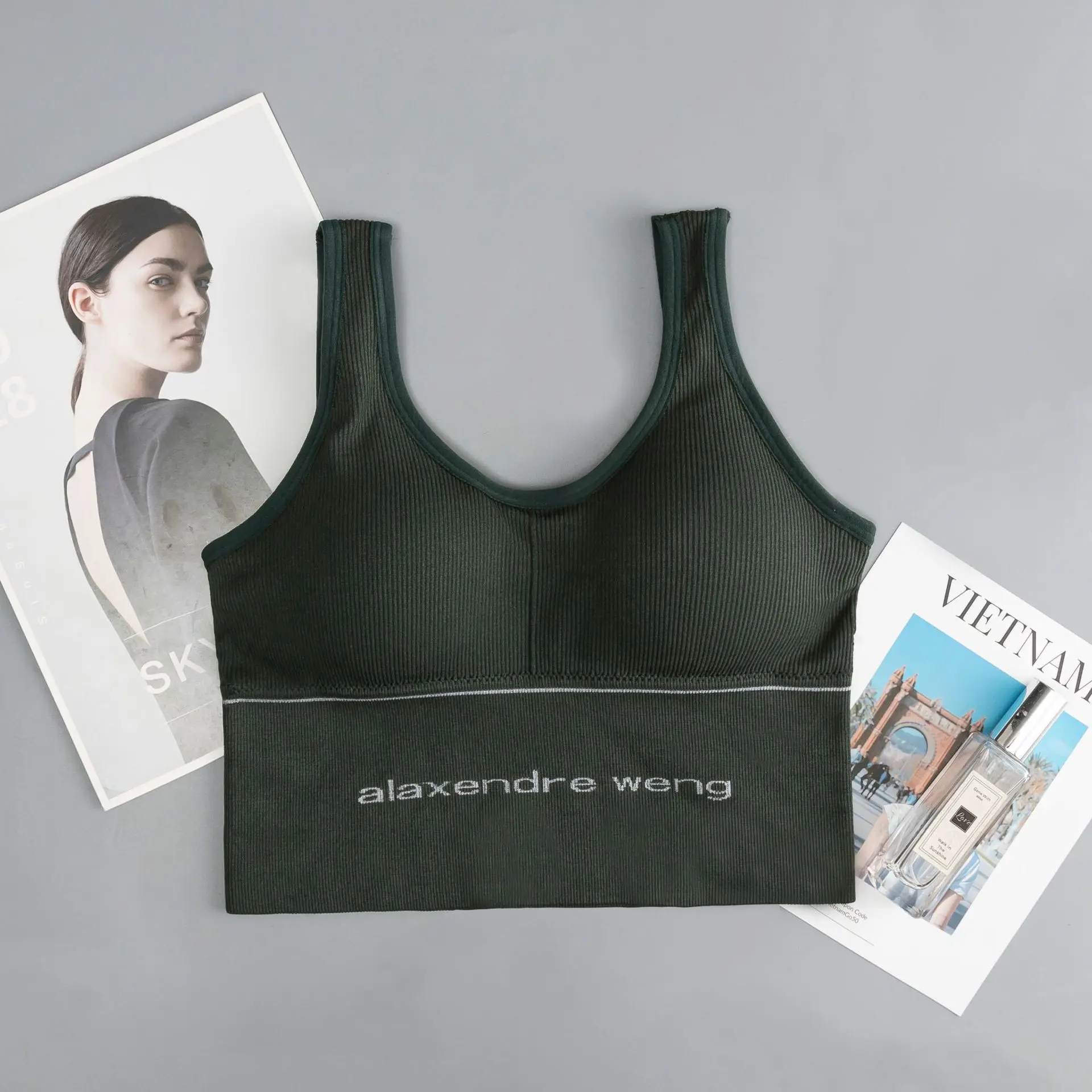 

Yoga Sports Bra Breathable Gym Top Anti-Sweat Shockproof Padded Fitness Brassie Underwear Push Up Wire Free Strap Bras