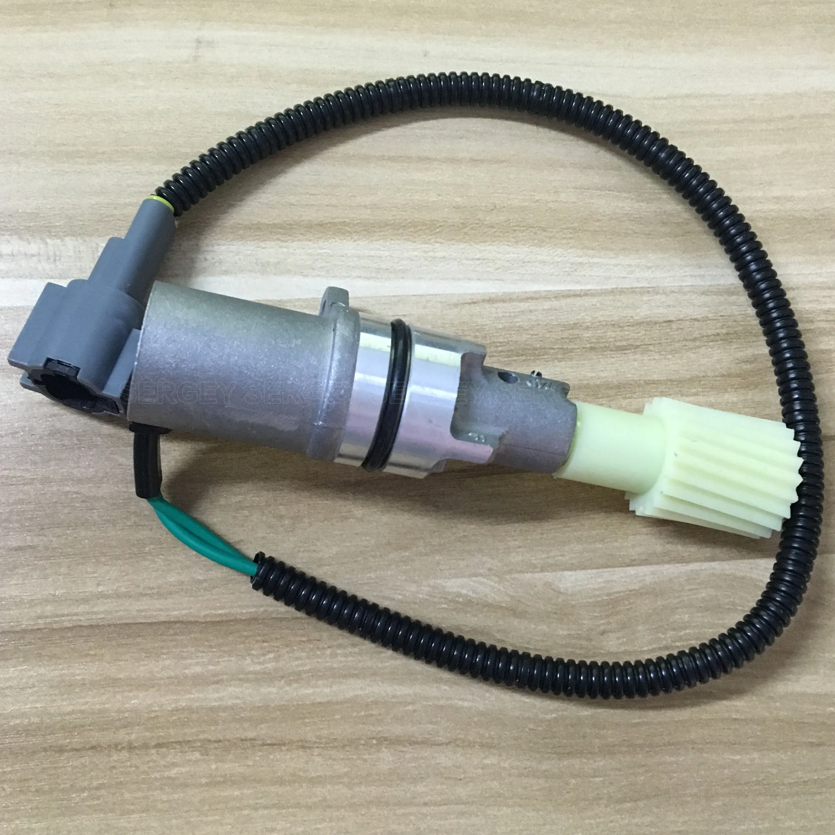 

Odometer Speed Sensor 2501074P01 SU4647 SC64 25010-74P01 5S4793 For NISSAN D21 Pathfinder Pickup Frontier 2.4L 3.0L 3.3L