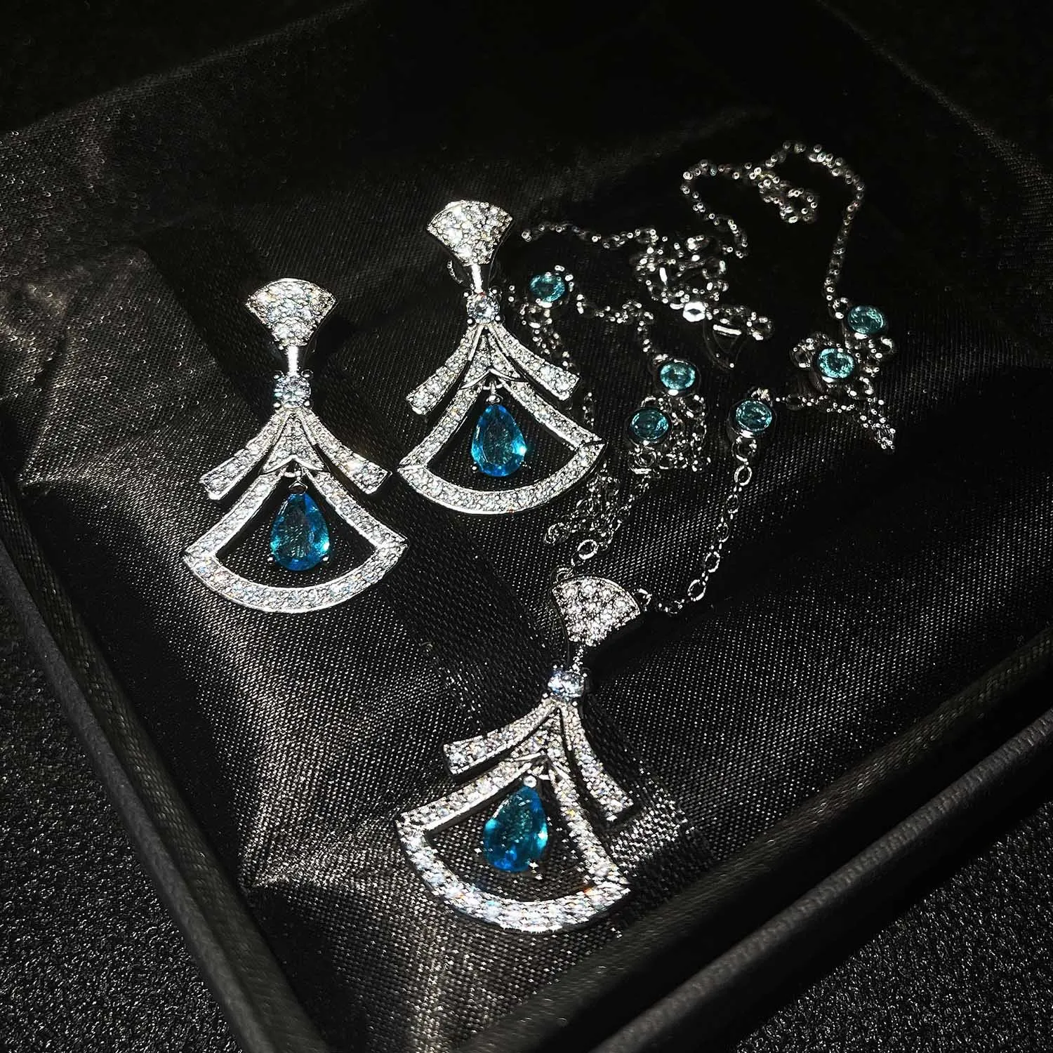 

QTT Gorgeous 925 Sterling Silver Sets Sector Design Earrings Necklace Set High Quality Cubic ZirconiaJewelry Wedding Gift
