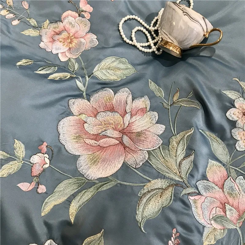 

Luxury Chic Flowers Embroidery 600TC Satin like Silk Cotton Bedding Set Patchwork Duvet Cover Bed Linen Sheet Pillowcases