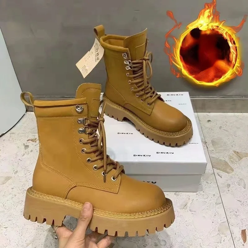 

Designer Women Boots Chelsea Boots Winter New Retro Lace-up Martin Boots Soft Leather Short BootsWomen Shoes Zapatos Para Mujer