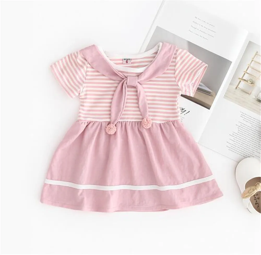 Темно-синяя Милая юбка в горизонтальную полоску с галстуком-бабочкой для