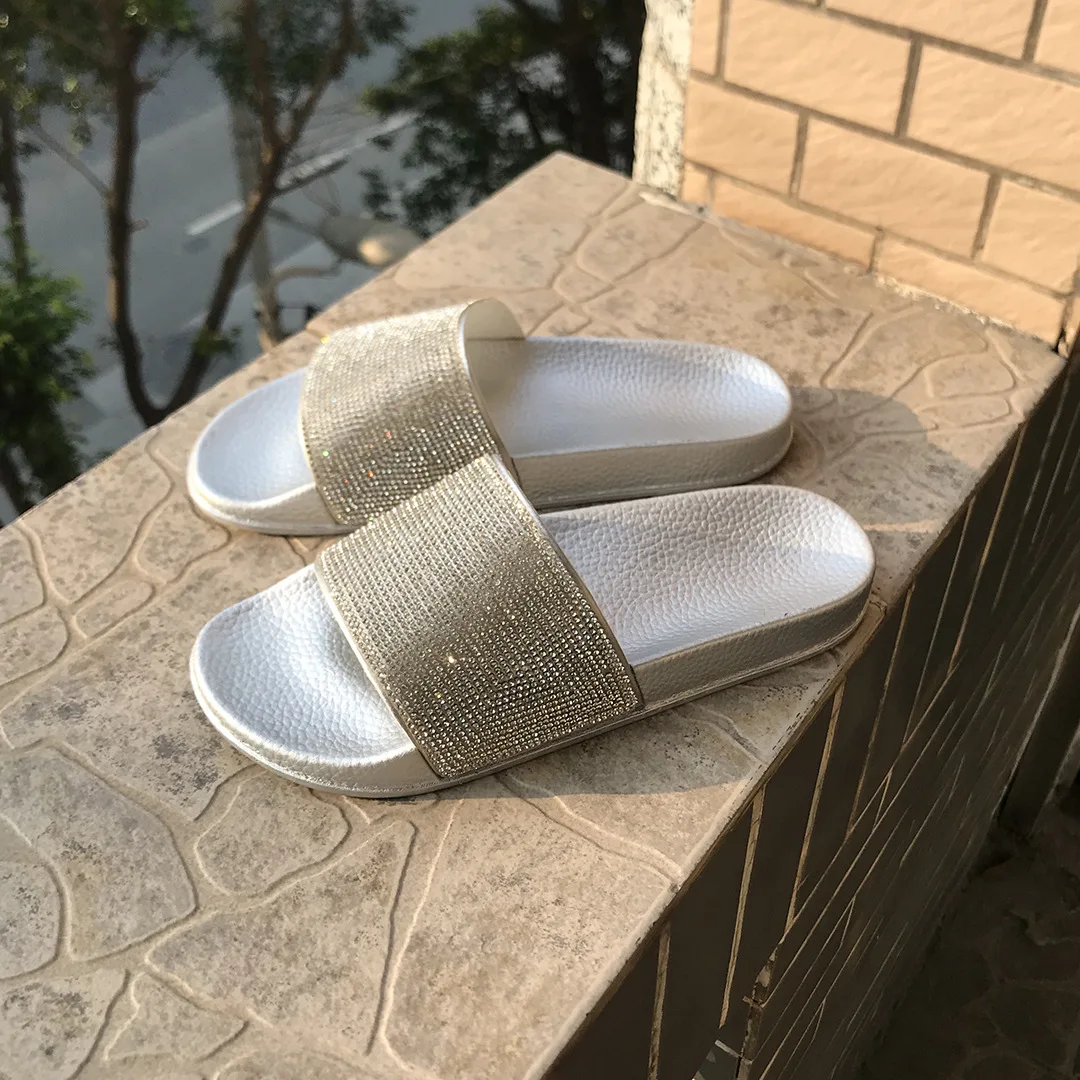 

New Summer Rhinestone Silver Slippers Women Platform Comfortable Leisure All-match Beach Shoes Home Slipper
