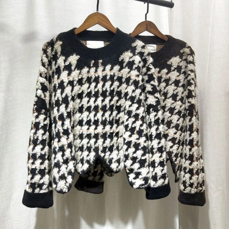 TWOTWINSTYLE Casual Loose Irregular Sweaters Women O Neck Lantern Long Sleeve Hit Color Sweater For Female 2020 Fashion Clothing | Женская