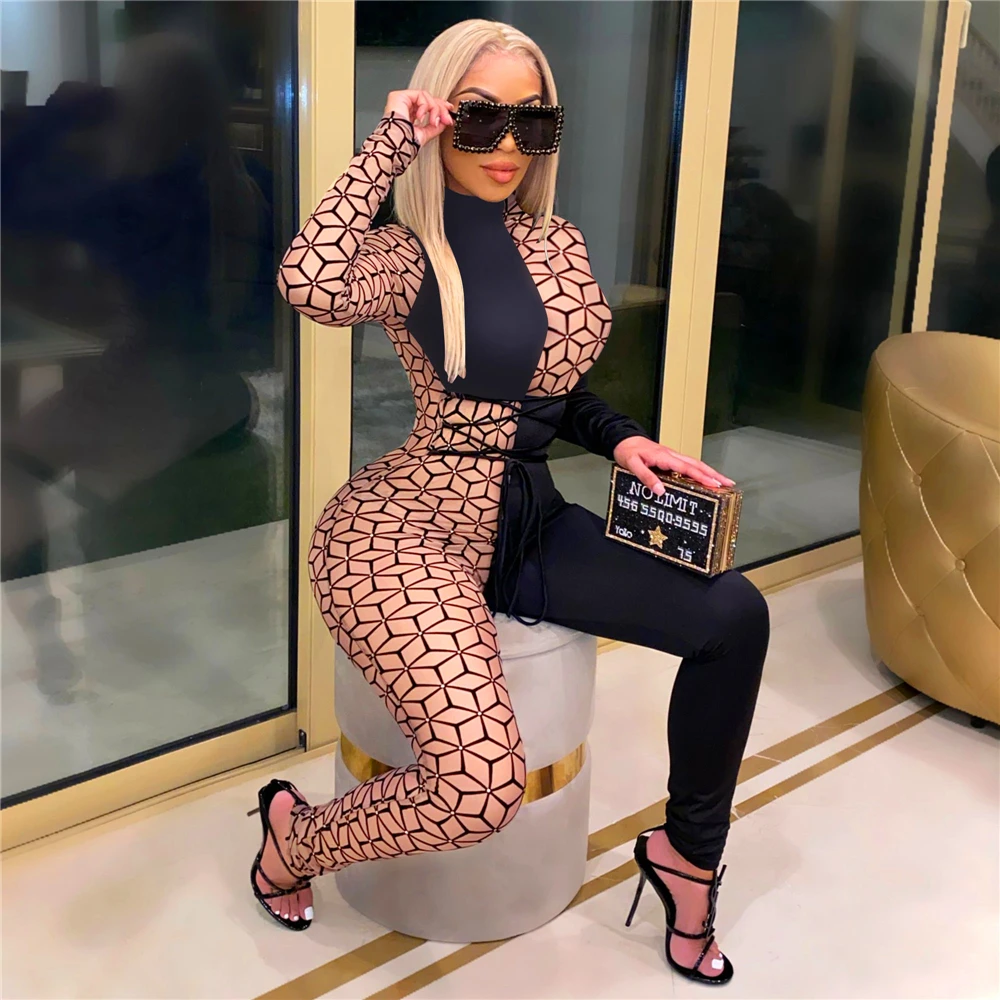 

A6640 European and American autumn winter women's fashion 2-color splicing geometric pattern waist lace up Jumpsuit wholesale