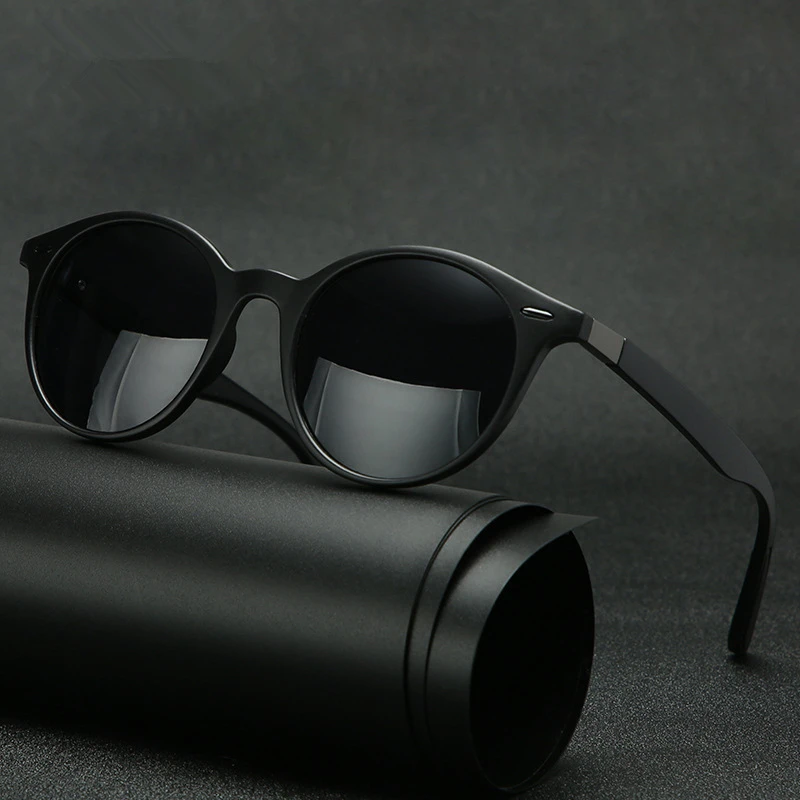 

Unisex Retro Rivet Polarized Sunglasses Fashion Oval Frame Sun Glasses For Men Women Driving Shade Eyewear Gafas De Sol
