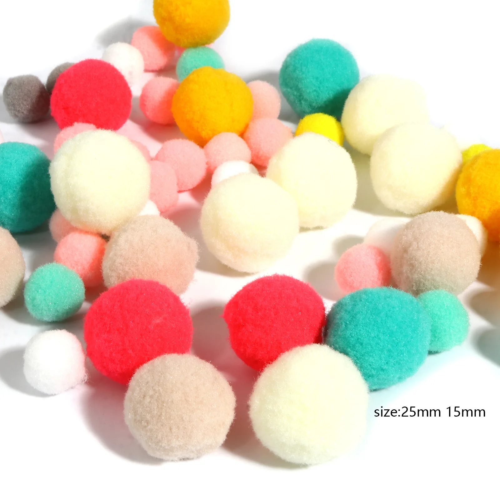 

55 Pcs/lot 15mm(40pcs)/25mm(15pcs) Dia Mixed Soft Round Shaped Pompom Balls Fluffy Pom Pom Ball DIY Garment Sewing Handcraft