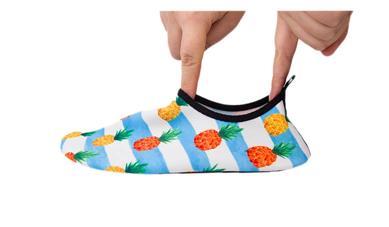 Children Barefoot Aqua Shoes Surfing Swimming Socks Boy Girl Beach Water Sports Unisex Sneakers Kids Toddler Soft Diving Sandals