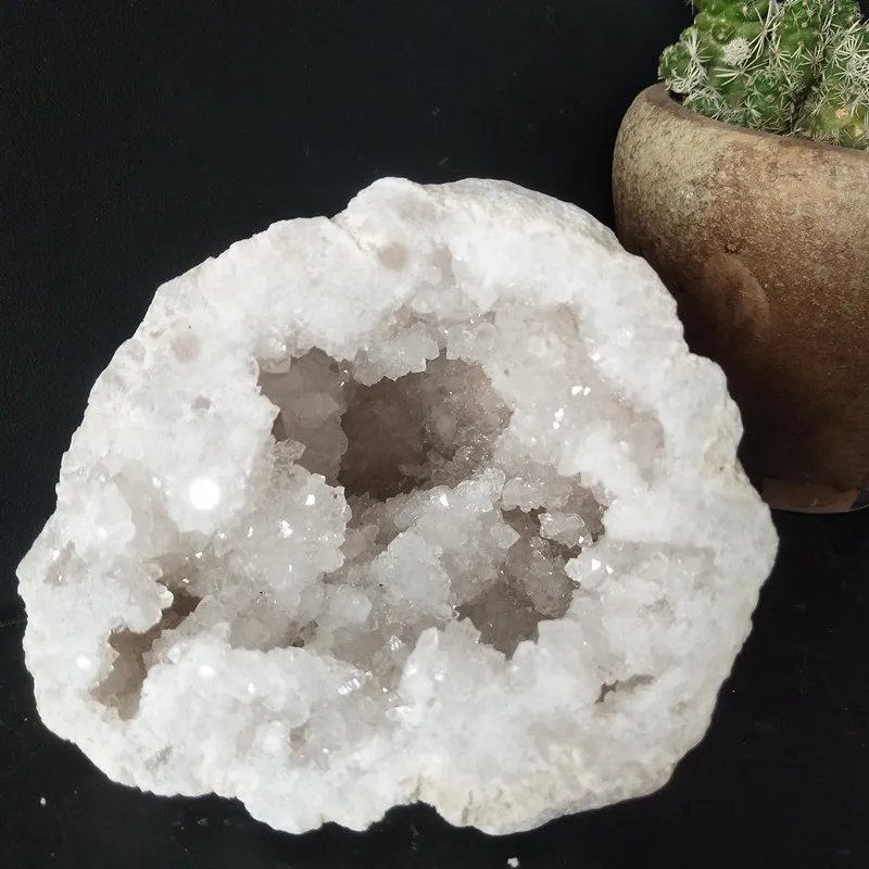 300-350g natural White agate geode crystal cluster Cornucopia feng shui Decorative stone gemstones | Дом и сад