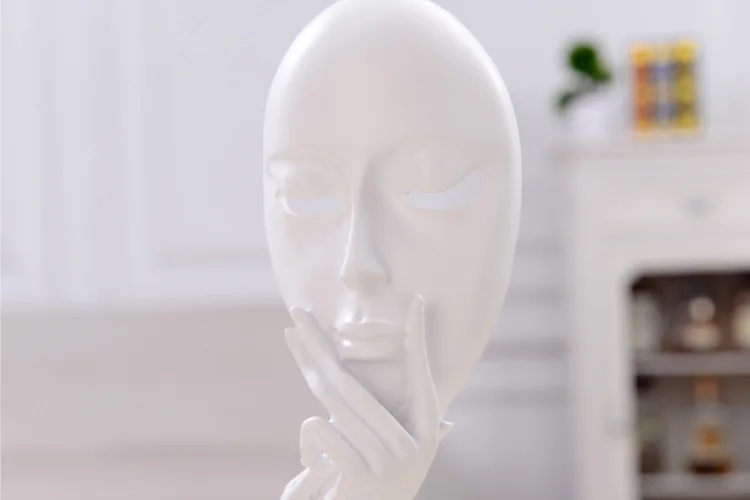 

Resin handicraft ornaments abstract figures sculpture trumpet meditator statue living room decorations