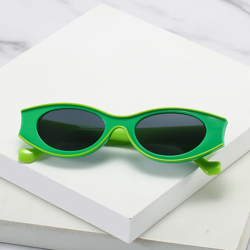 

Glitztxunk 2020 New Sunglasses Women's Fashion Oval Trendy Vintage Mirror Retro Sun Glasses For Women Funny Eyewear UV400 Oculos