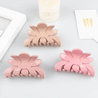 2021girl medium hairpin flower shaped hairpin bright color spray paint catch clip woman out simple fashion shark clip hairpin