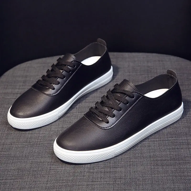 Women Breathable Canvas Sneakers Lightweight Black Platform Sneakers Summer Women Skateboarding Shoes Fashion Walking Shoes
