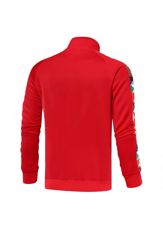 

Sportswear & Accessories