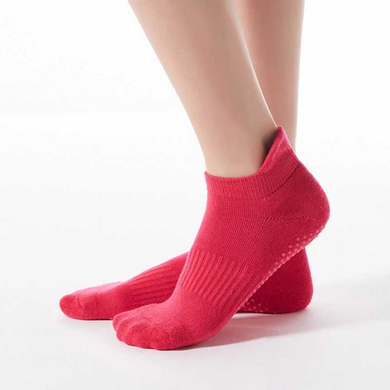 Rose red 1 пара, женские носки для йоги, хлопковые носки для бега фитнеса спорта, утолщенные массажные носки для ног, нескользящие носки из ПВХ, носки-Тапочки - Цвет: Rose red