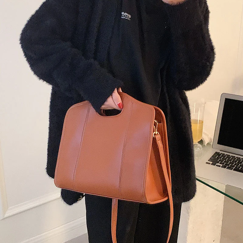 

Elegant Women Brown Crossbody Bags High Capacity Shoulder Bags Office Lady Handbags and Purses Luxury Brand Designer Shopper Bag