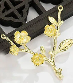 Raw brass - unplated 20 шт. цветок сливы лист подвесной кулон Подвески качество латунь металл золото серебро Цвет DIY невесты Свадебные аксессуары для волос - Цвет: Raw brass - unplated