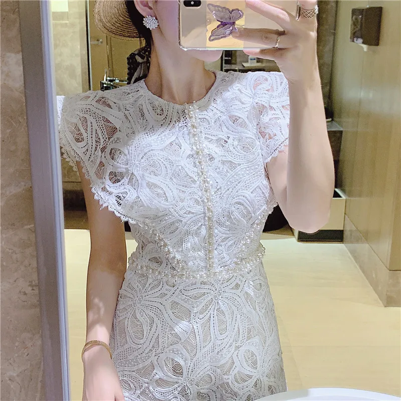 

2021 New White Lace Embroidery Dress Women High Waist O-neck Fashion Beading Sleeveless Vestidos Vintage Elegant Party Mid Dress