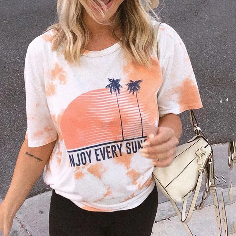 

Футболка женская оверсайз с принтом кокоса и надписью, милая одежда с круглым вырезом и коротким рукавом, европейские Стильные рубашки в ст...