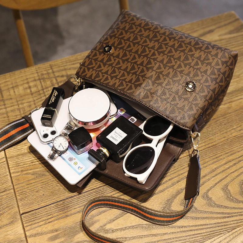 

High quality fashion office lady retro scratch soft pu leather crossbody big capacity shoulder Bag