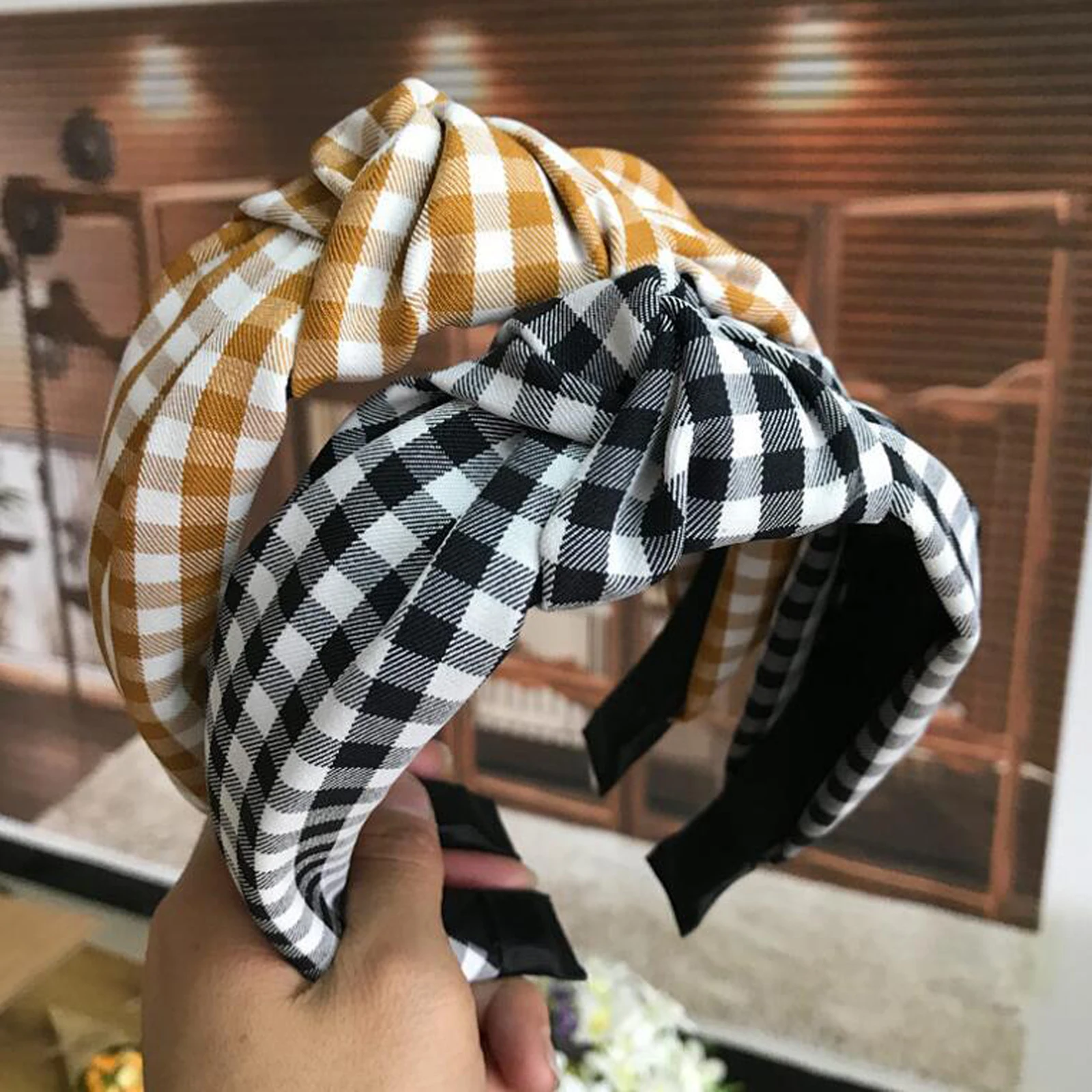 

New Fashion Women Hairband Classic Lattice Headband Adult Warm Hair Band Center Knot Headwear Turban Hair Accessories