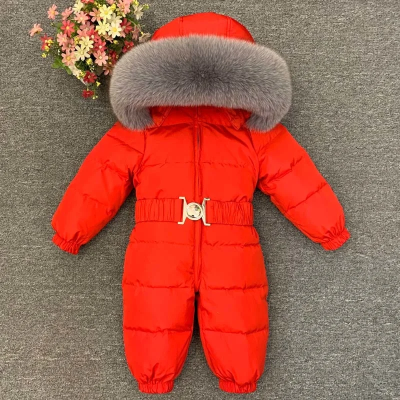 Детский зимний комбинезон с капюшоном из натурального меха | Детская одежда и