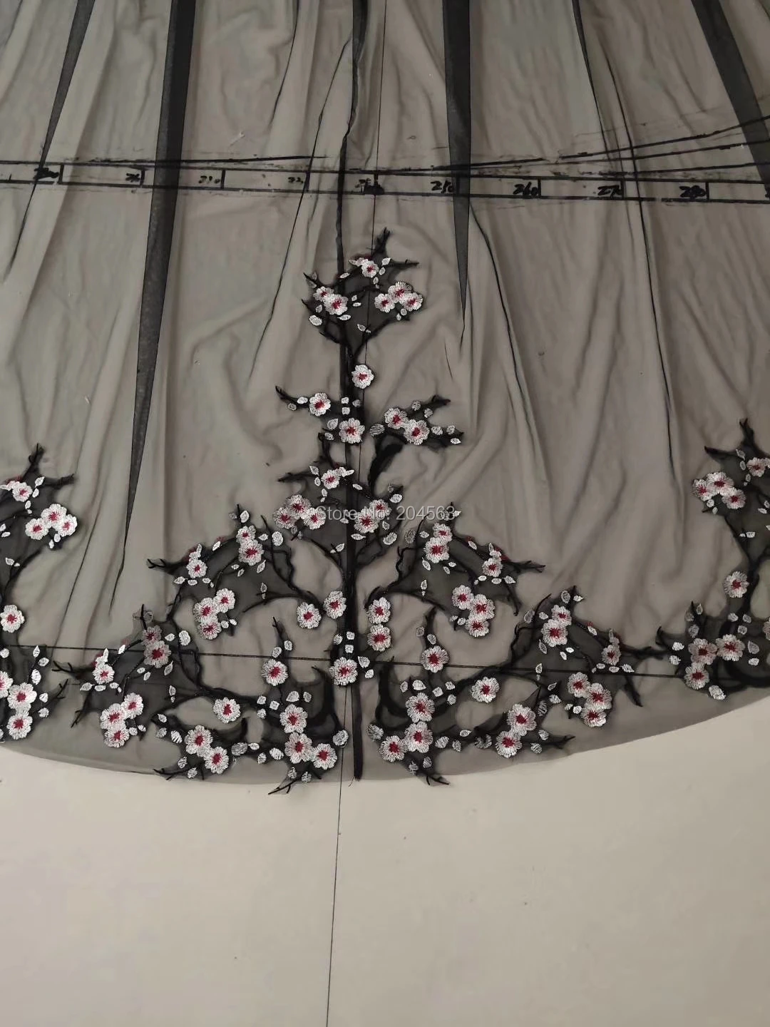 Однослойная уникальная черная свадебная вуаль длинный Тюль Соборная с цветами и