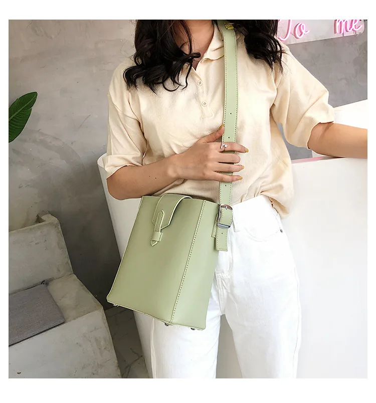 2019 новый корейский вариант модной обуви в стиле ретро на плечо округлая