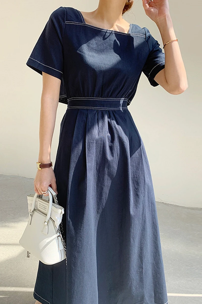 

Korean chic summer retro French backless single-breasted design niche high-waisted short-sleeved dress women