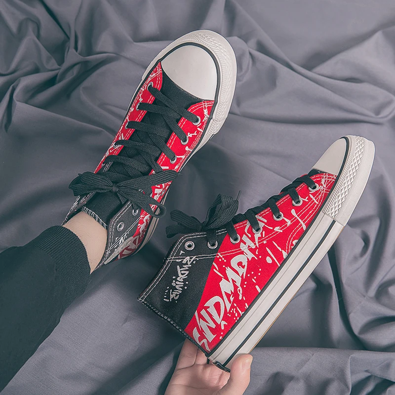 

Harajuku Graffiti High-Tops Men Canvas Shoes Black Red Light Comfort Summer New Street Plimsolls Rope Soled Shoes Fast Shipping