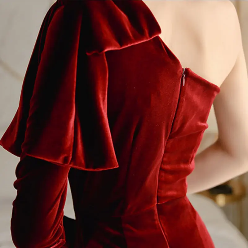 

New Sexy Party Night Club Dress with bow Women One-Shoulder Slit Sheath Dresses 2021 Spring Autumn