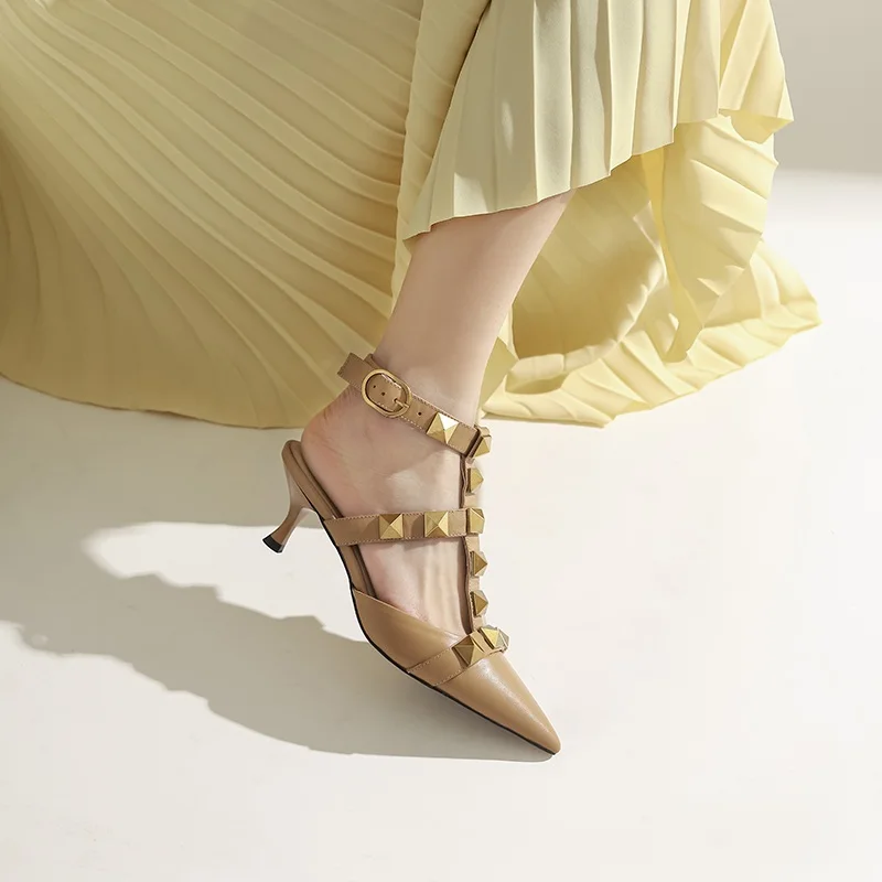 

Fashion Nigth Club Woman Sandals New Arrival Rivets Metal Decoration Genuine Leather Casual Pointed Toe Thin Heel Shoes Woman 42