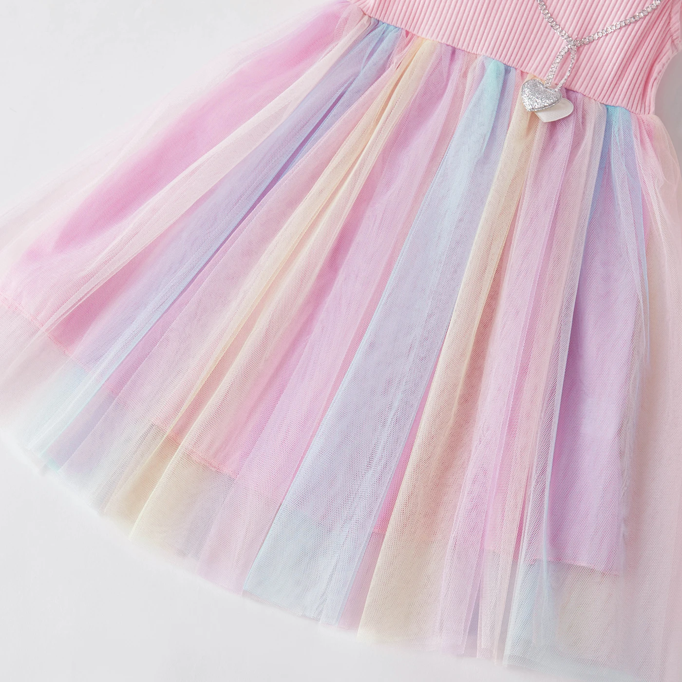 

PatPat Beautiful Kid Girl Princess Fly Sleeve Heart Rainbow Mesh Dress