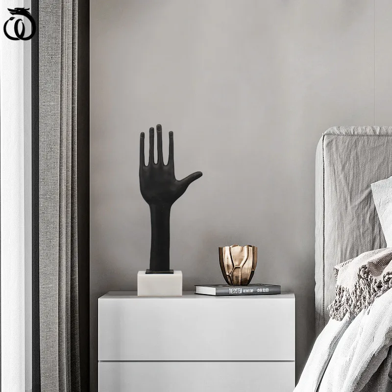 

WU CHEN LONG Nordic Abstract Hand Art Sculpture Palm Figure Figurines Cast Iron Marble Craft Desktop Home Decorations Prop R6182