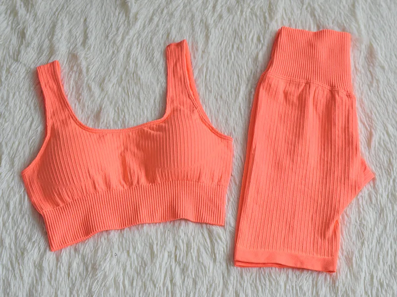 

Seamless Yoga Sets Women Sports Suits Running Fitness Gym Shorts High Waist Biker Shorts 2 Piece Set Workout Set