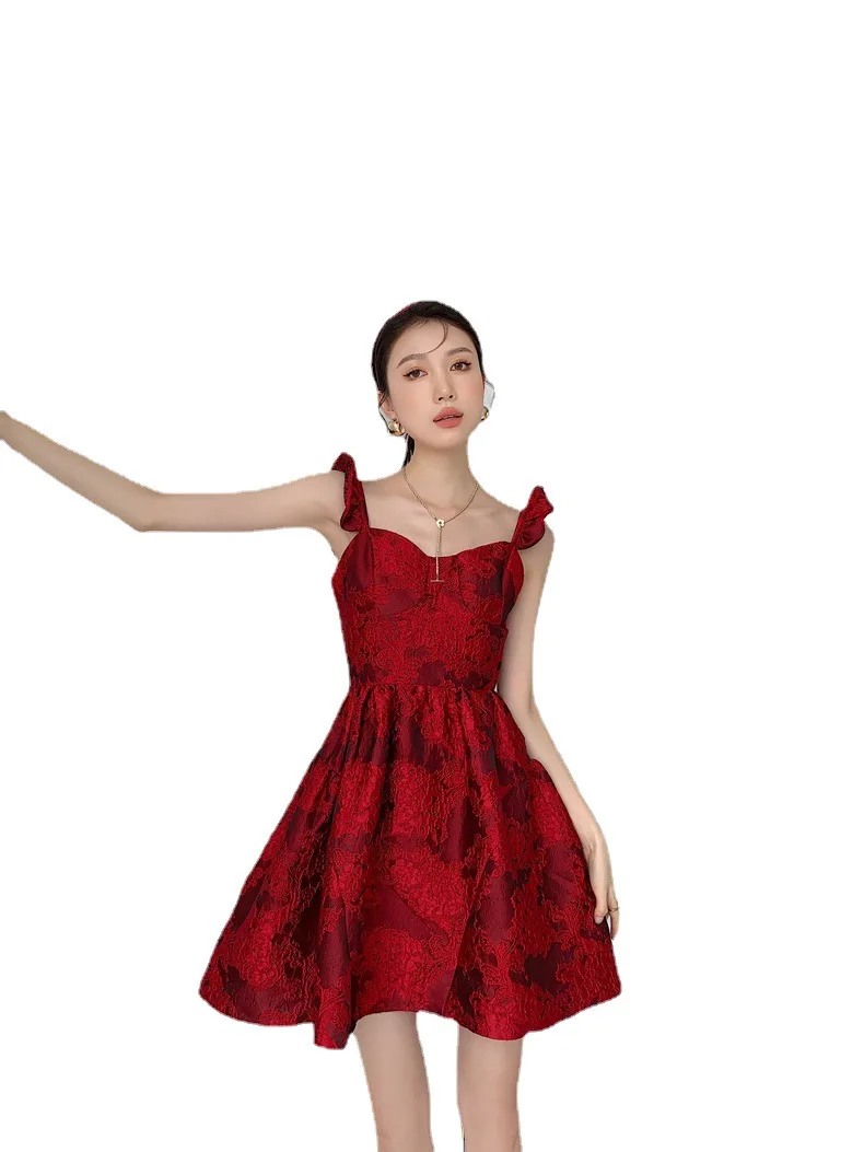 

Summer new style retro gentle wind wood ear A-line skirt design sense jacquard sling dress women